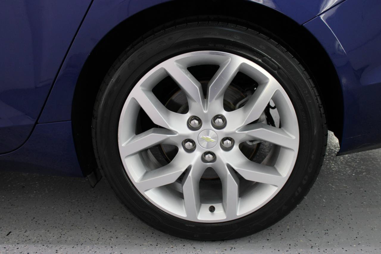 Used 2014 Chevrolet Impala LTZ FWD image 70
