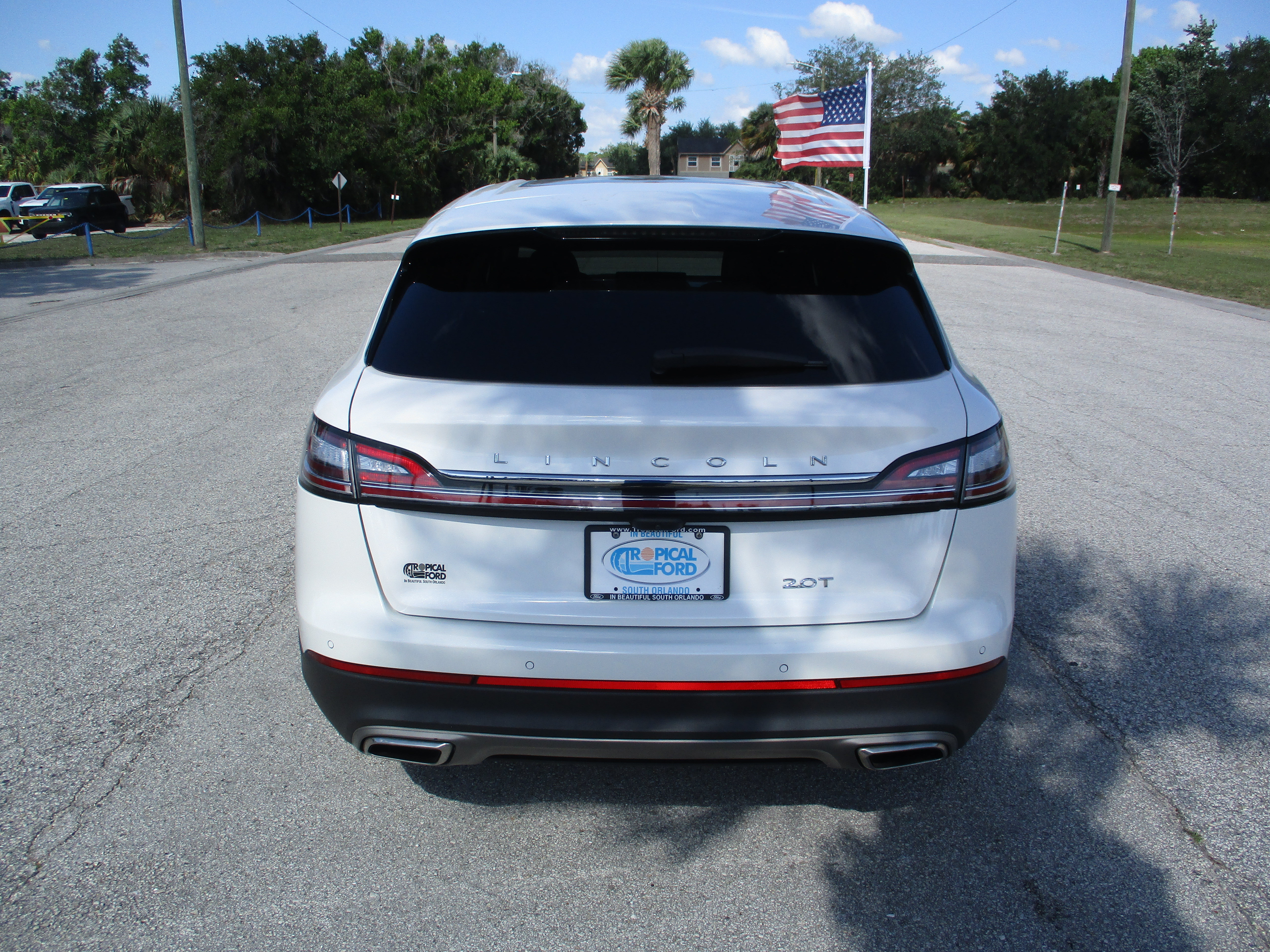 Used 2023 Lincoln Nautilus Reserve FWD image 6