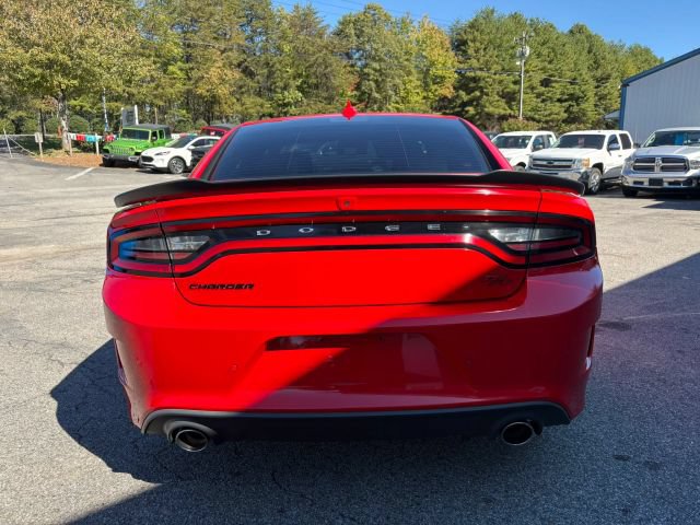 Used 2017 Dodge Charger R/T Scat Pack w/ Technology Group RWD image 4