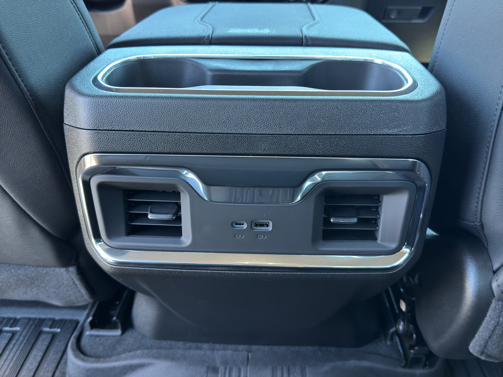 New 2026 GMC Sierra 1500 SLT image 15
