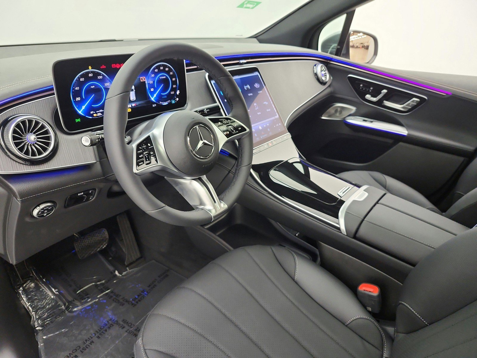 New 2026 Mercedes-Benz EQE 320 4MATIC SUV image 10