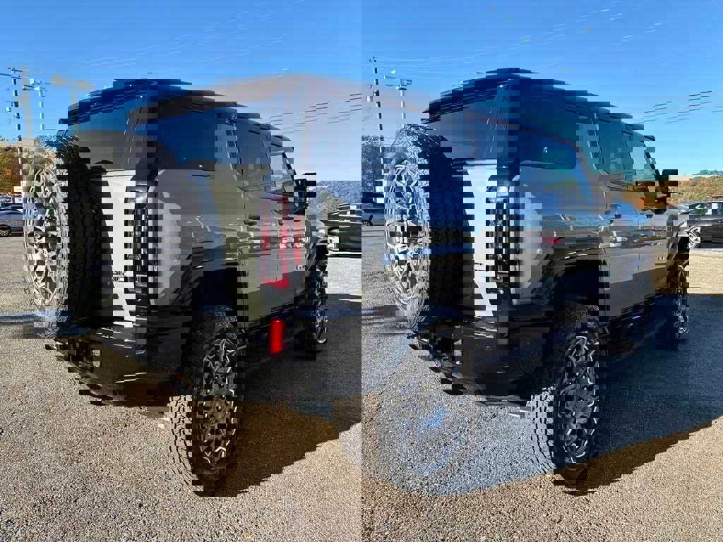 New 2025 GMC Hummer EV 3X image 13