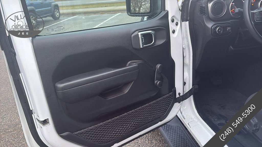 Used 2023 Jeep Wrangler Sport image 10