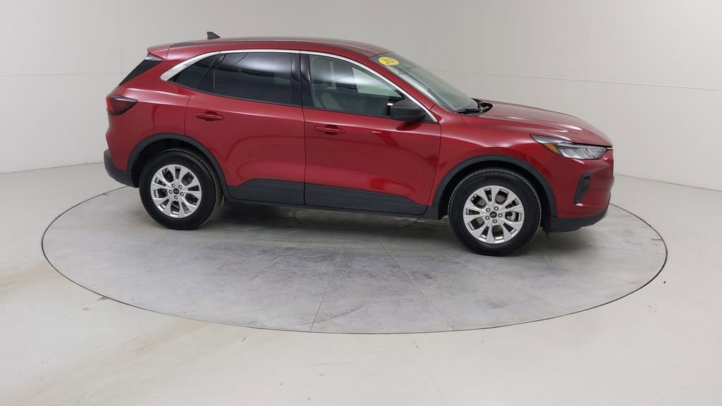 Certified 2023 Ford Escape Active image 11