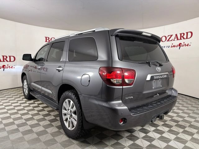 Used 2022 Toyota Sequoia Platinum AWD/4WD image 6