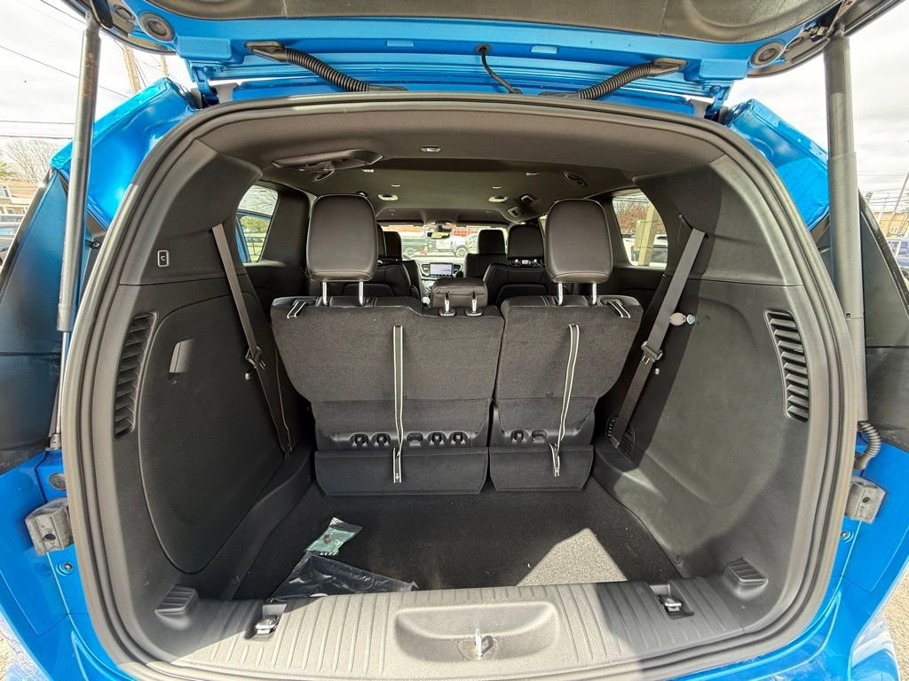 New 2026 Chrysler Pacifica Select FWD image 27