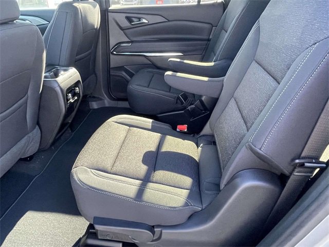 New 2026 Chevrolet Traverse LT image 10