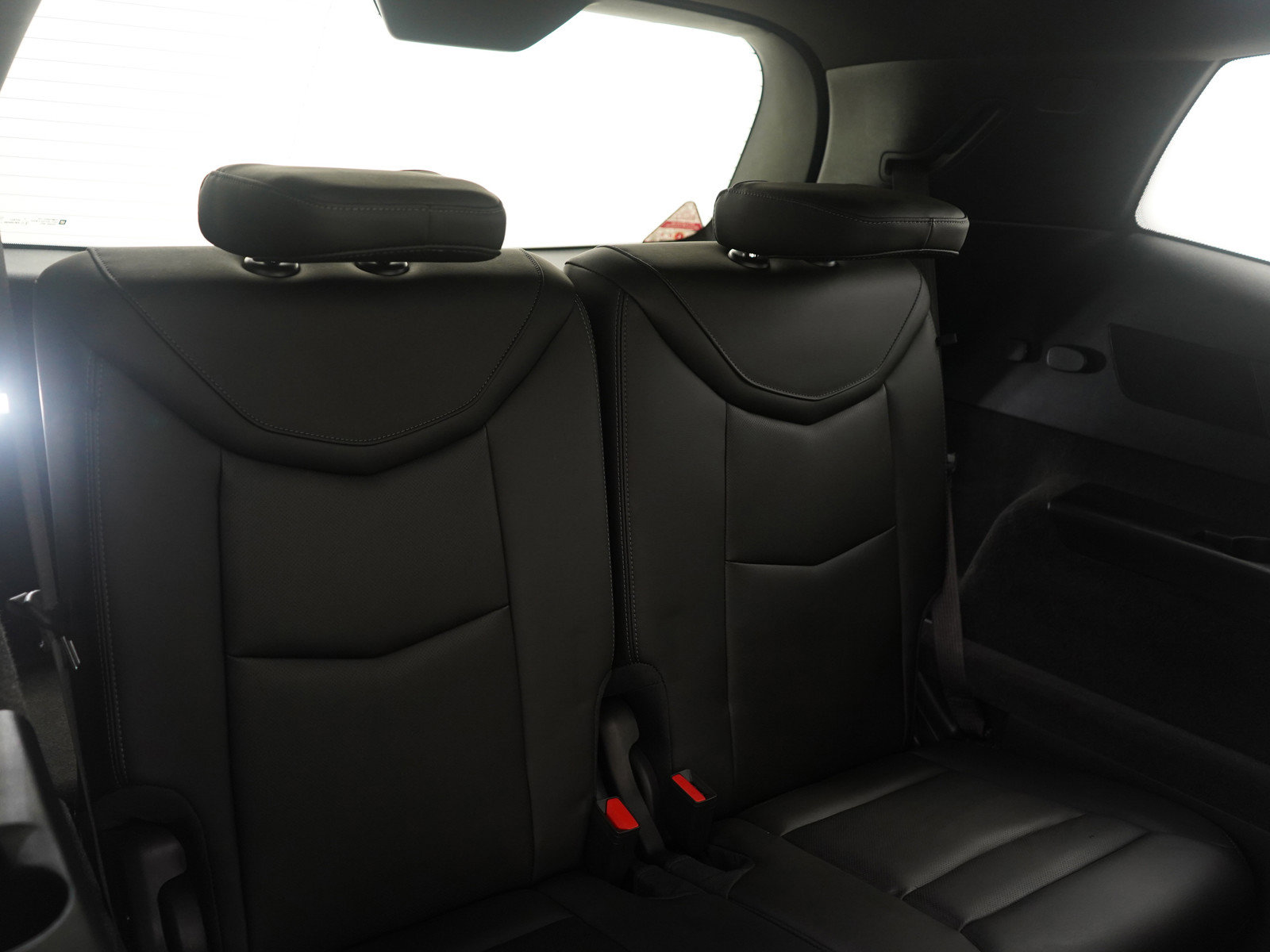 Used 2024 Cadillac XT6 Sport w/ Technology Package image 13