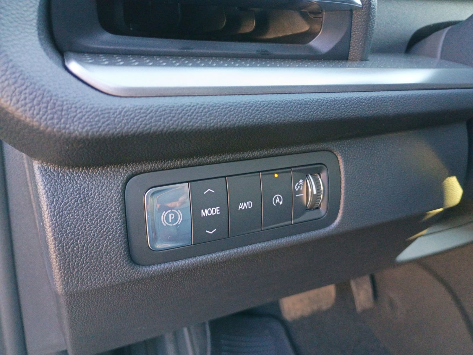 New 2026 Chevrolet Traverse LT w/ Midnight/Sport Edition image 31