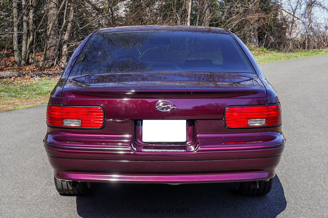 Used 1996 Chevrolet Impala SS RWD image 7