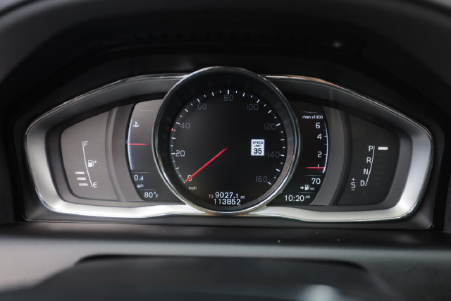 Used 2015 Volvo XC60 T5 AWD/4WD image 36