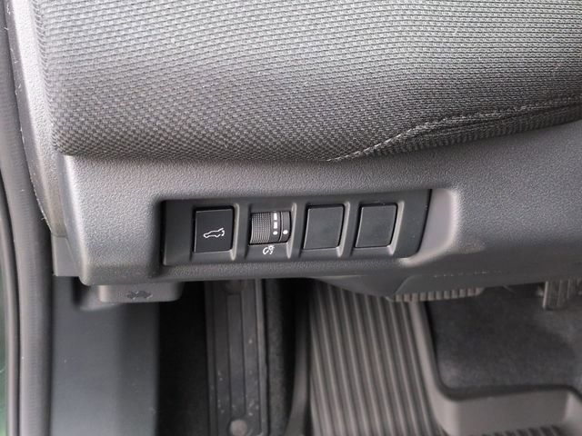 New 2026 Subaru Outback Limited AWD/4WD image 17