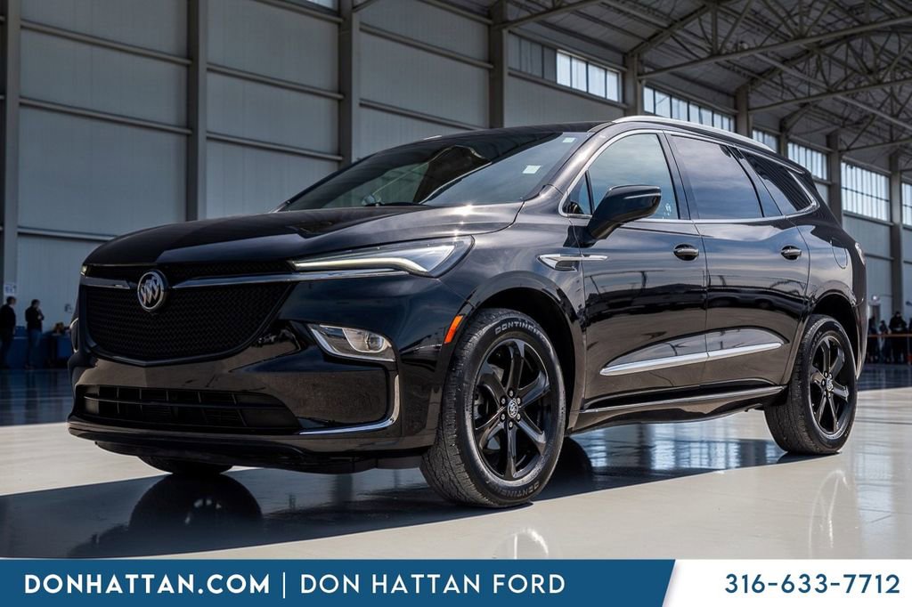 Used 2024 Buick Enclave Essence w/ Sport Touring Edition image 1