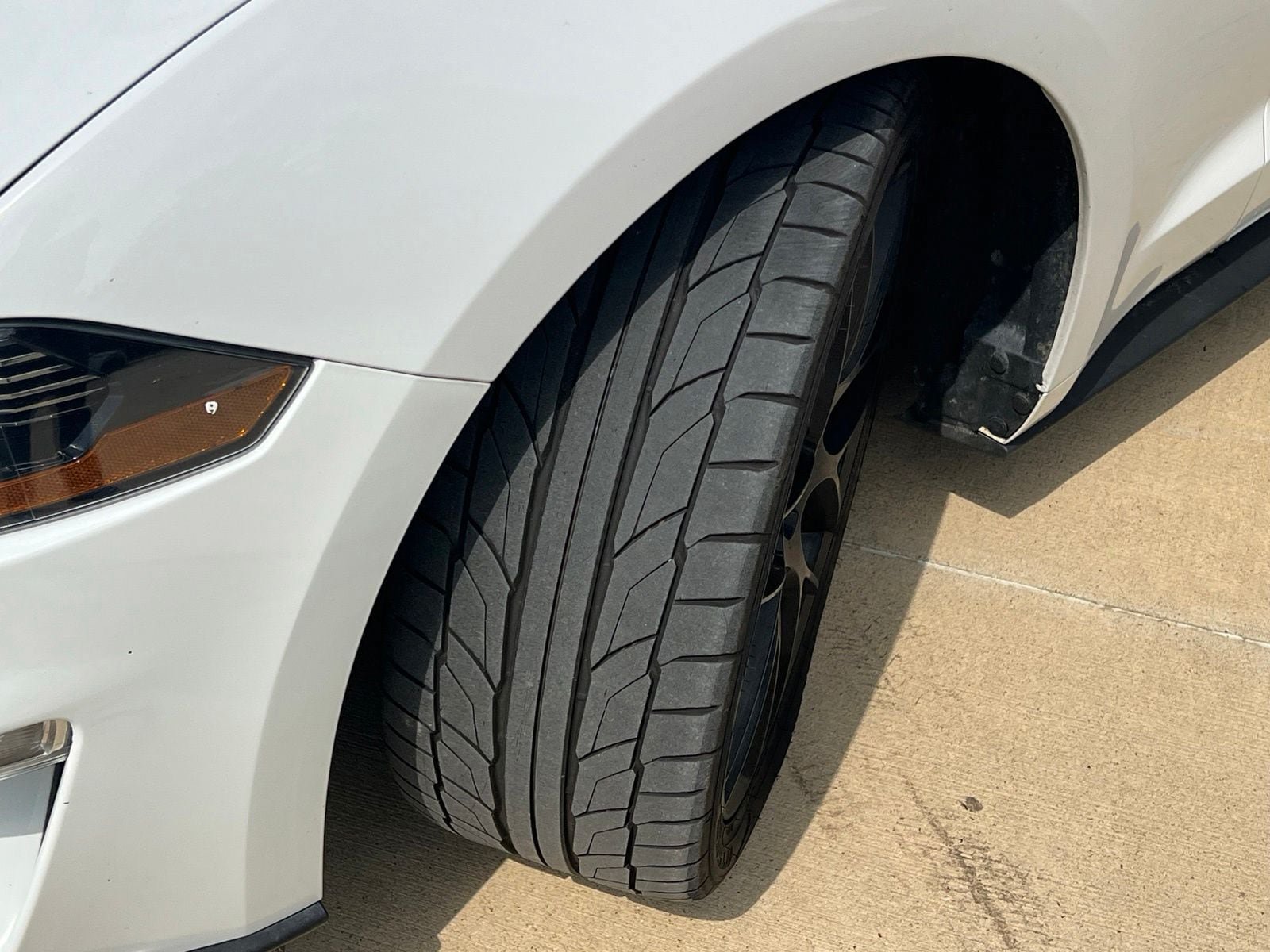 Used 2022 Ford Mustang GT Premium w/ Equipment Group 401A RWD image 9