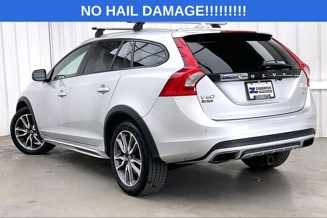 Used 2018 Volvo V60 T5 Cross Country w/ Convenience Package AWD/4WD image 11
