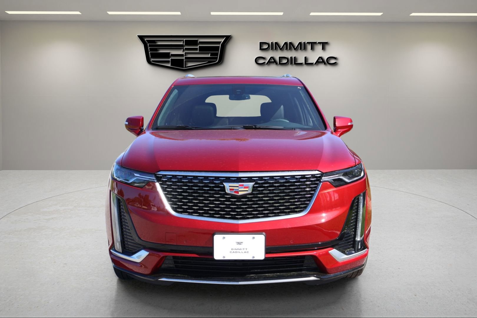 New 2025 Cadillac XT6 Luxury w/ LPO, Floor Liner Package AWD/4WD image 8