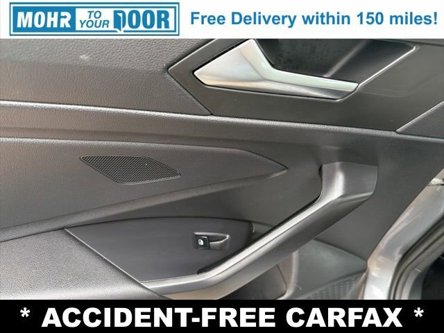 Used 2019 Volkswagen Jetta R-Line w/ R-Line Cold Weather Package image 31