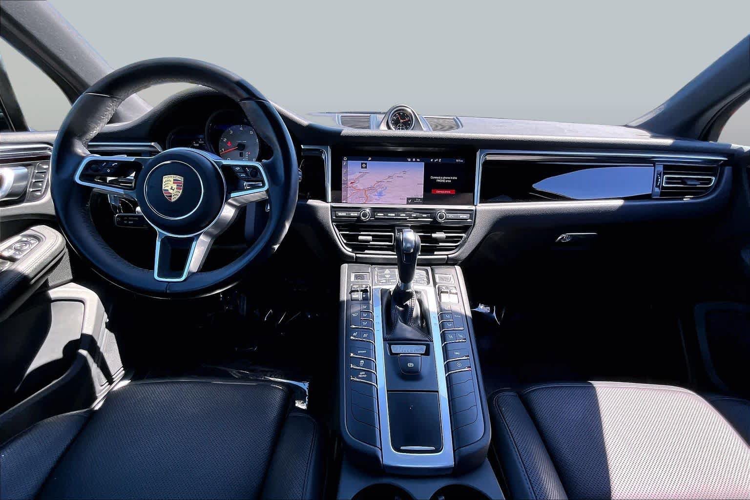 Used 2021 Porsche Macan S AWD/4WD image 15