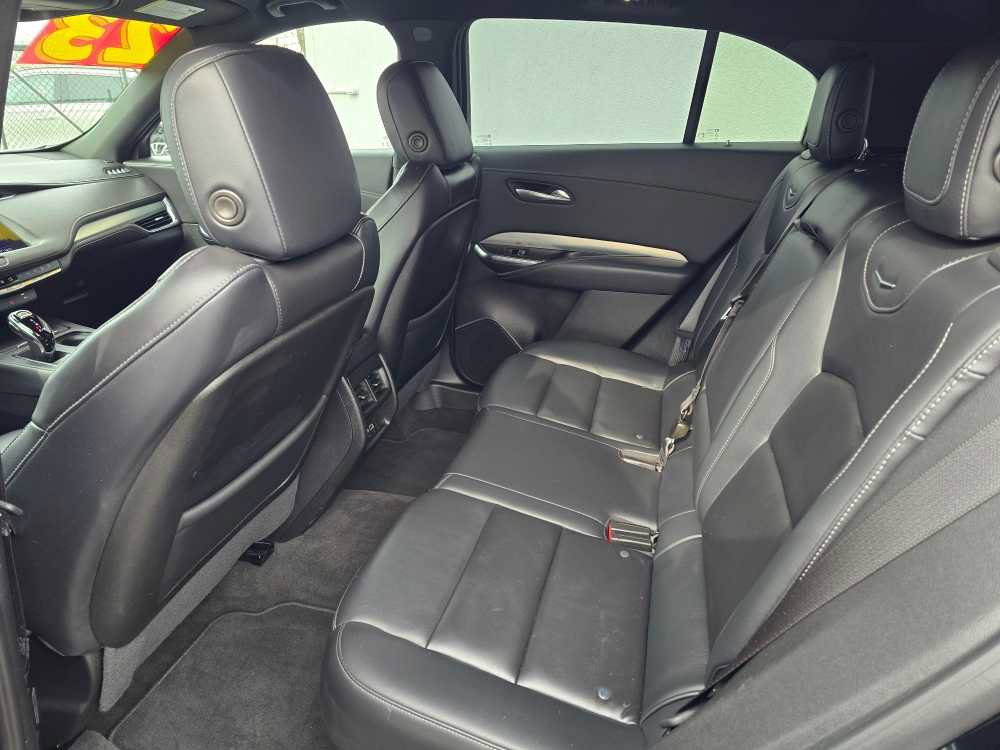 Used 2023 Cadillac XT4 Premium Luxury image 25