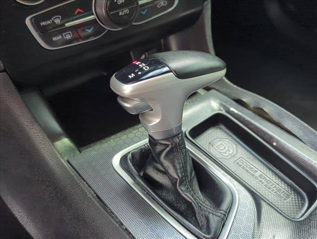 Used 2016 Dodge Charger SXT w/ Navigation & Travel Group AWD/4WD image 21