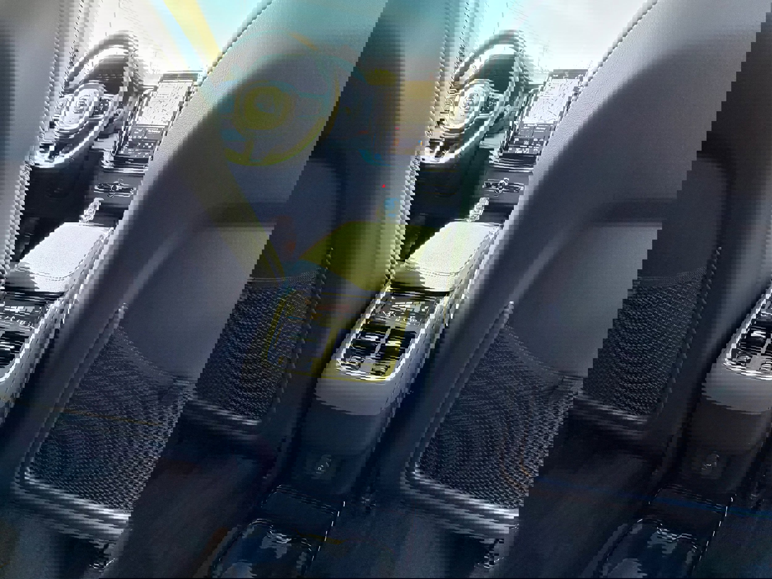 New 2026 Volvo XC90 B5 Ultra w/ Lounge Package image 10