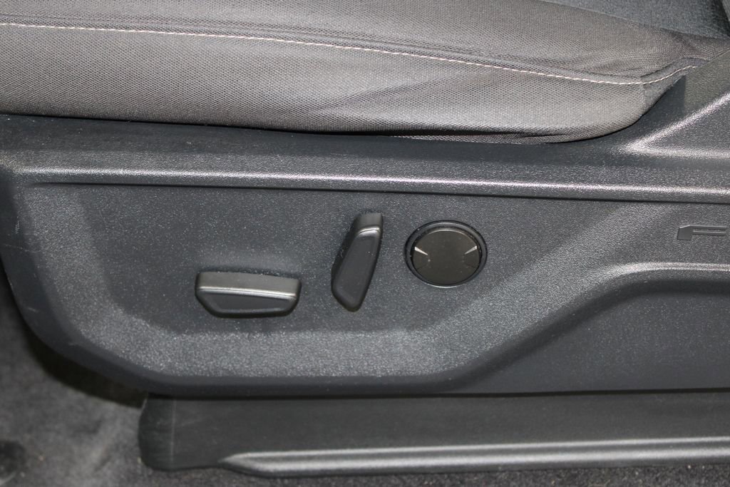 Used 2023 Ford F150 XLT w/ Equipment Group 302A High image 17