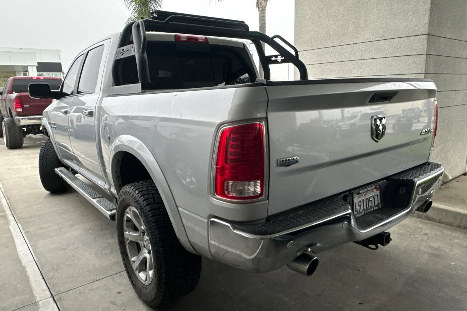 Used 2017 RAM 1500 Laramie w/ Convenience Group image 3