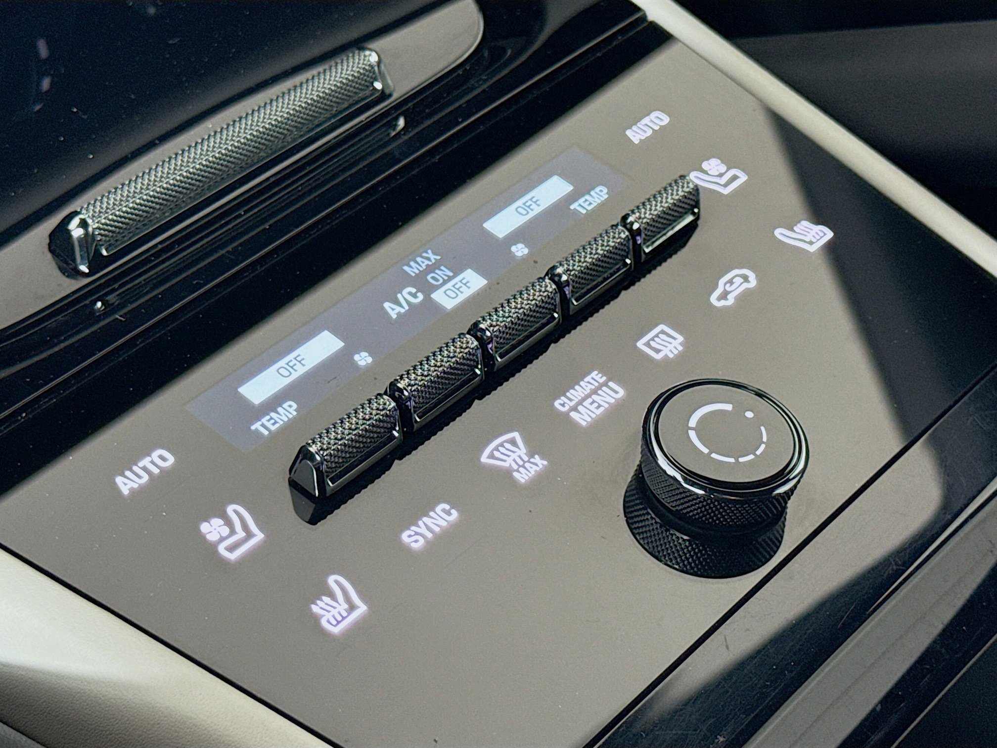 Certified 2024 Porsche Cayenne S image 21