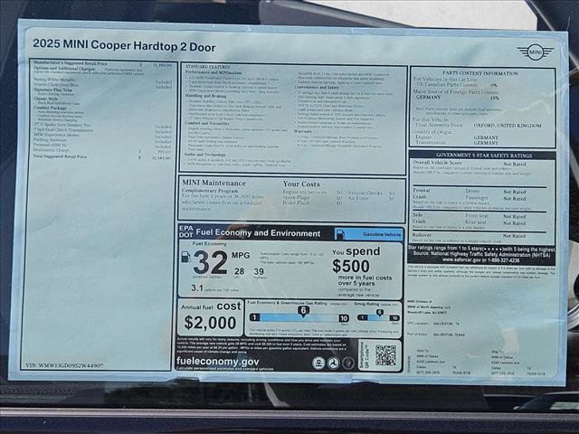 Used 2025 MINI Cooper 2-Door Hardtop image 17