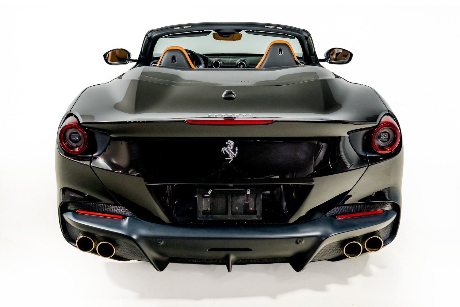 Used 2023 Ferrari Portofino M RWD image 17