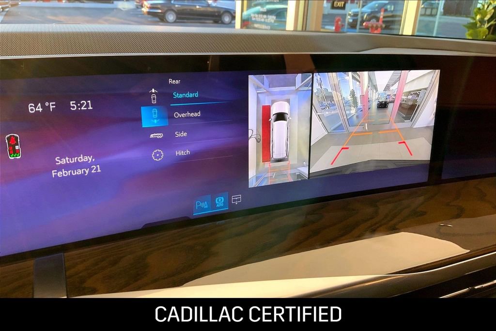 Used 2026 Cadillac Escalade ESV Platinum Sport image 28