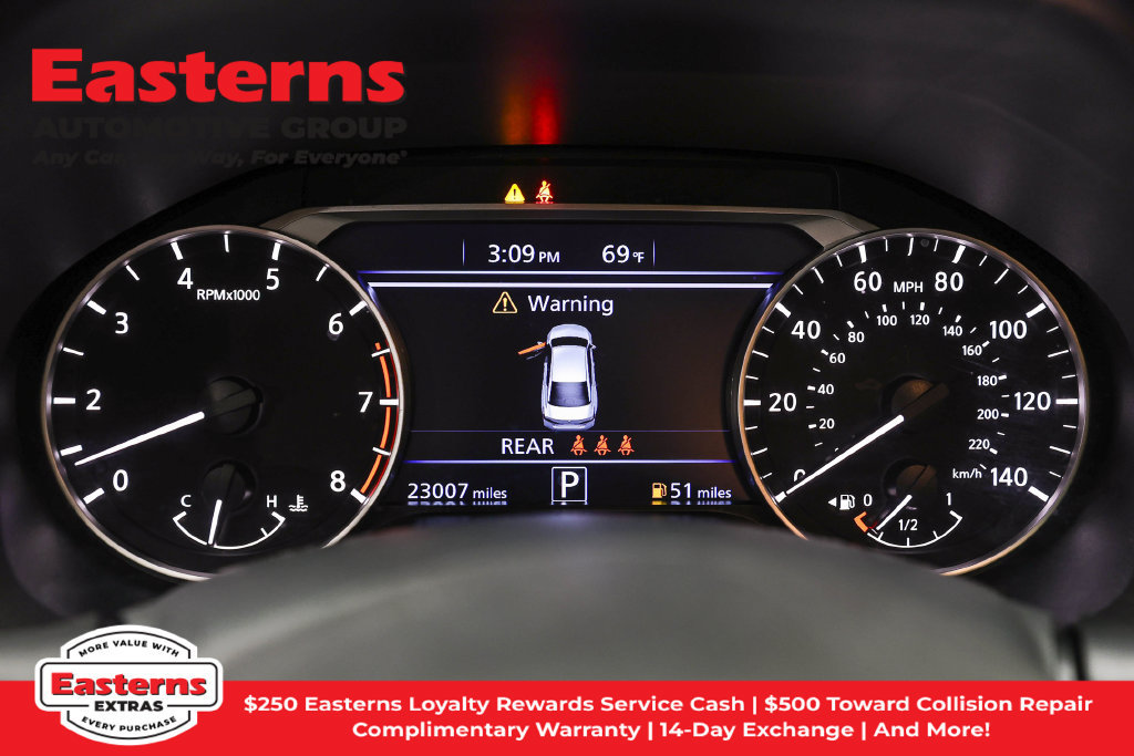 Used 2023 Nissan Altima 2.5 SR w/ SR Premium Package AWD/4WD image 19
