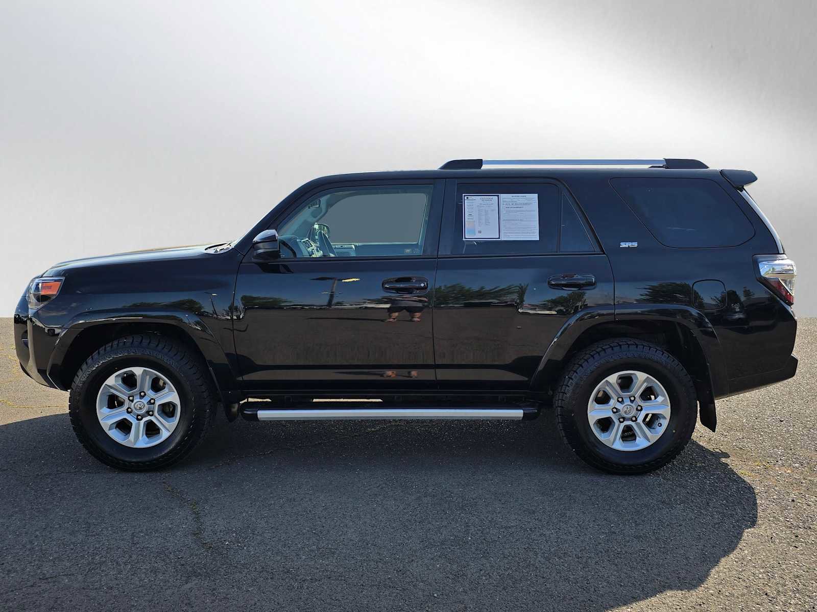 Certified 2019 Toyota 4Runner SR5 AWD/4WD image 7