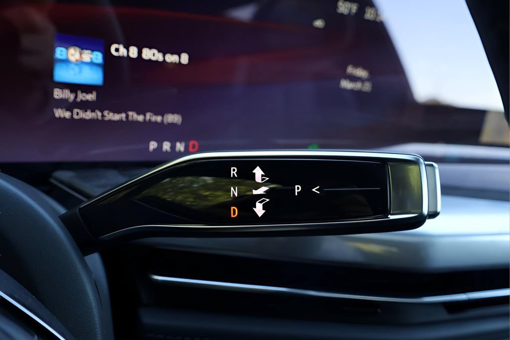 New 2025 Cadillac Escalade IQ Luxury 2 AWD/4WD image 31