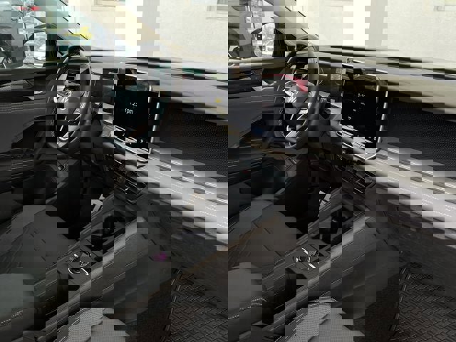 New 2025 Volkswagen Tiguan SE image 20