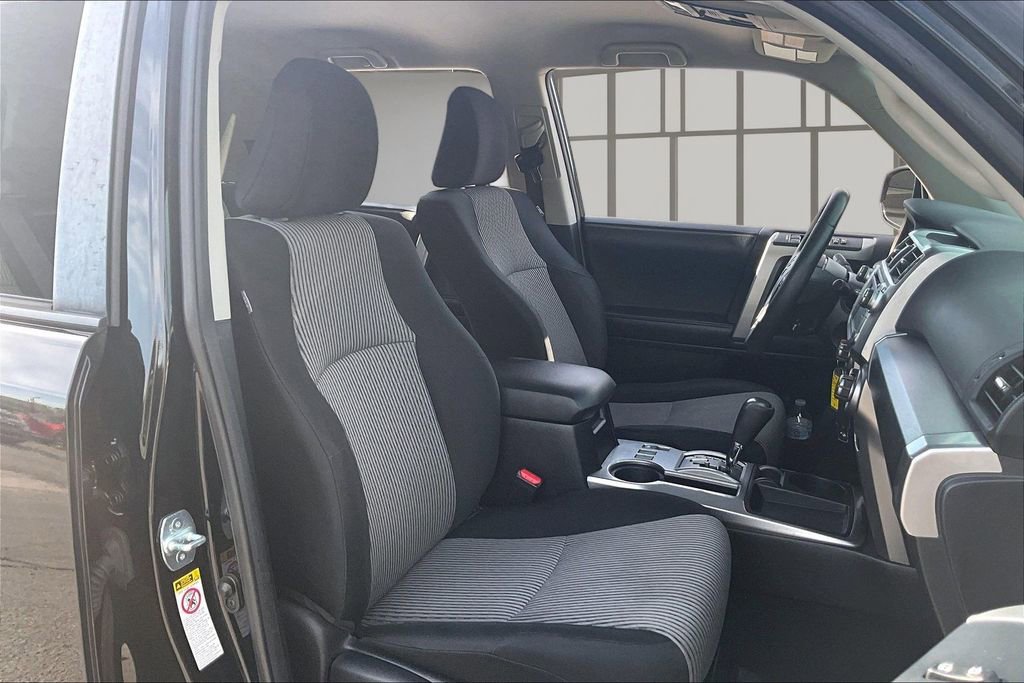 Used 2016 Toyota 4Runner SR5 RWD image 26