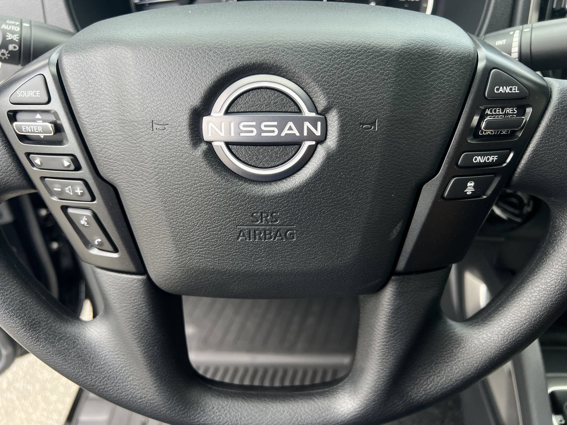 New 2026 Nissan Frontier SV w/ Tow Package AWD/4WD image 9