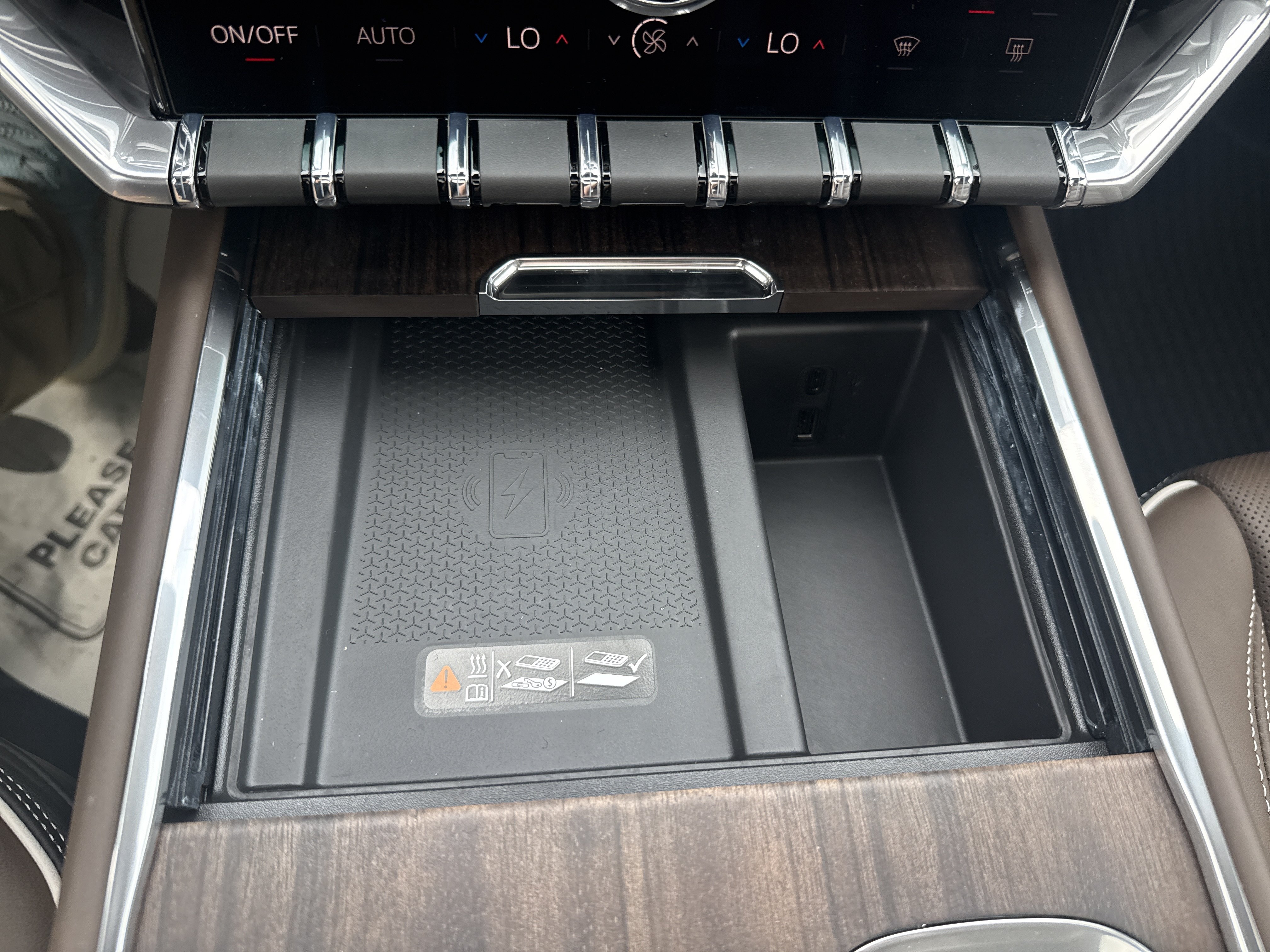 New 2027 GMC Acadia Denali Ultimate AWD/4WD image 29