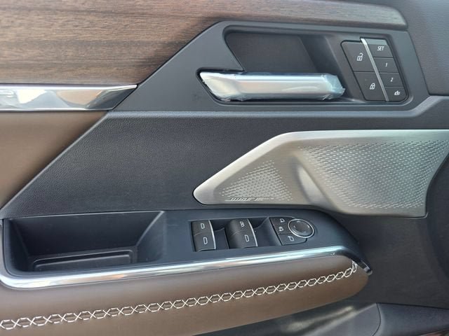 New 2026 GMC Acadia Denali Ultimate FWD image 33