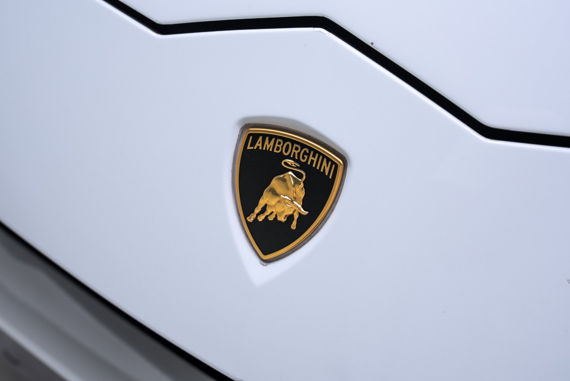 Used 2021 Lamborghini Urus AWD/4WD image 12