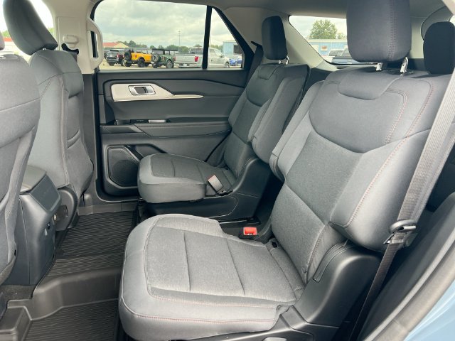 New 2026 Ford Explorer Active AWD/4WD image 26