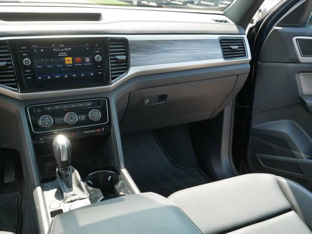 Certified 2023 Volkswagen Atlas Cross Sport SE w/ Panoramic Sunroof Package AWD/4WD image 23