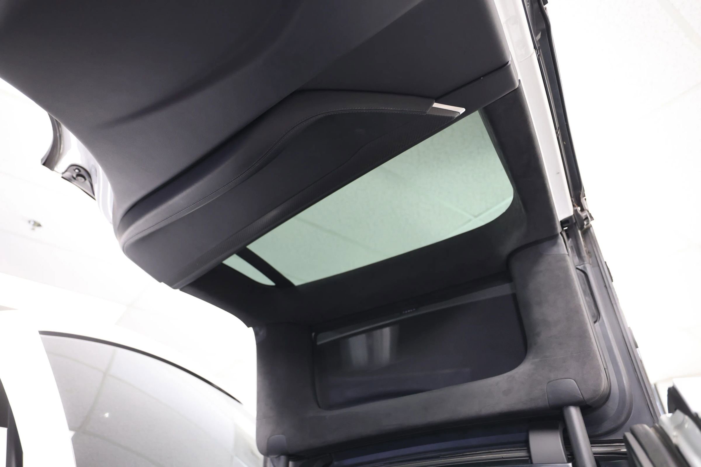 Used 2016 Tesla Model X Performance image 45