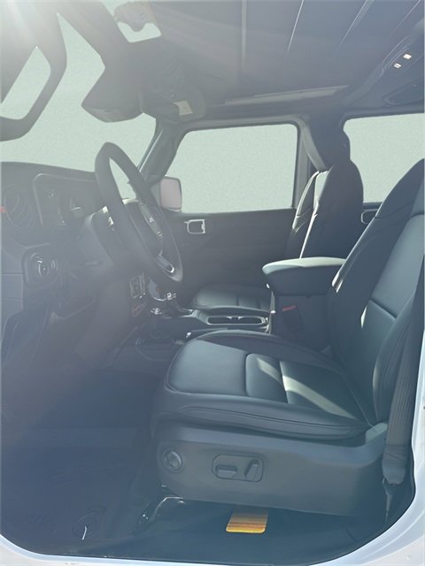 New 2026 Jeep Wrangler Unlimited Rubicon image 13
