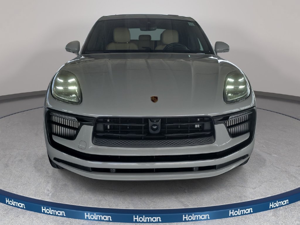 Used 2024 Porsche Macan S AWD/4WD image 3