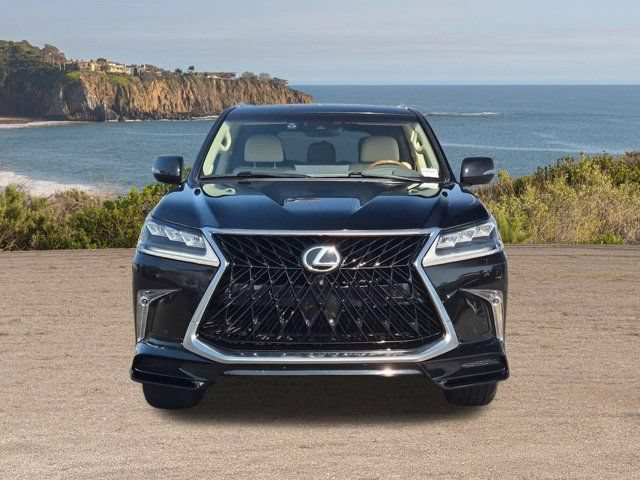 Used 2017 Lexus LX 570 4WD w/ Luxury Package image 2