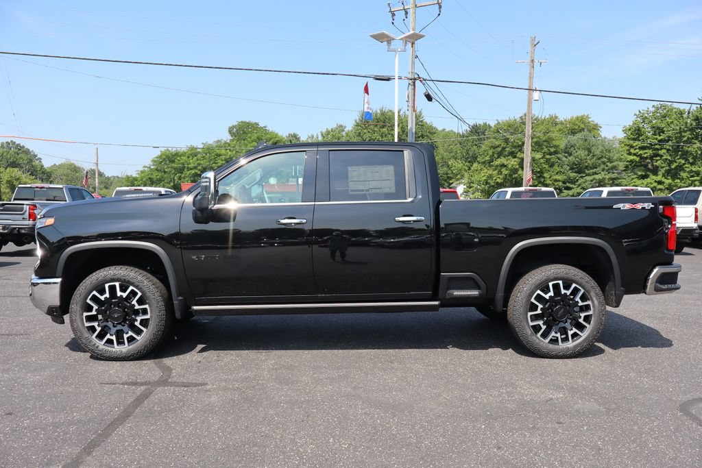 New 2026 Chevrolet Silverado 2500 LTZ w/ LTZ Convenience Package AWD/4WD image 36