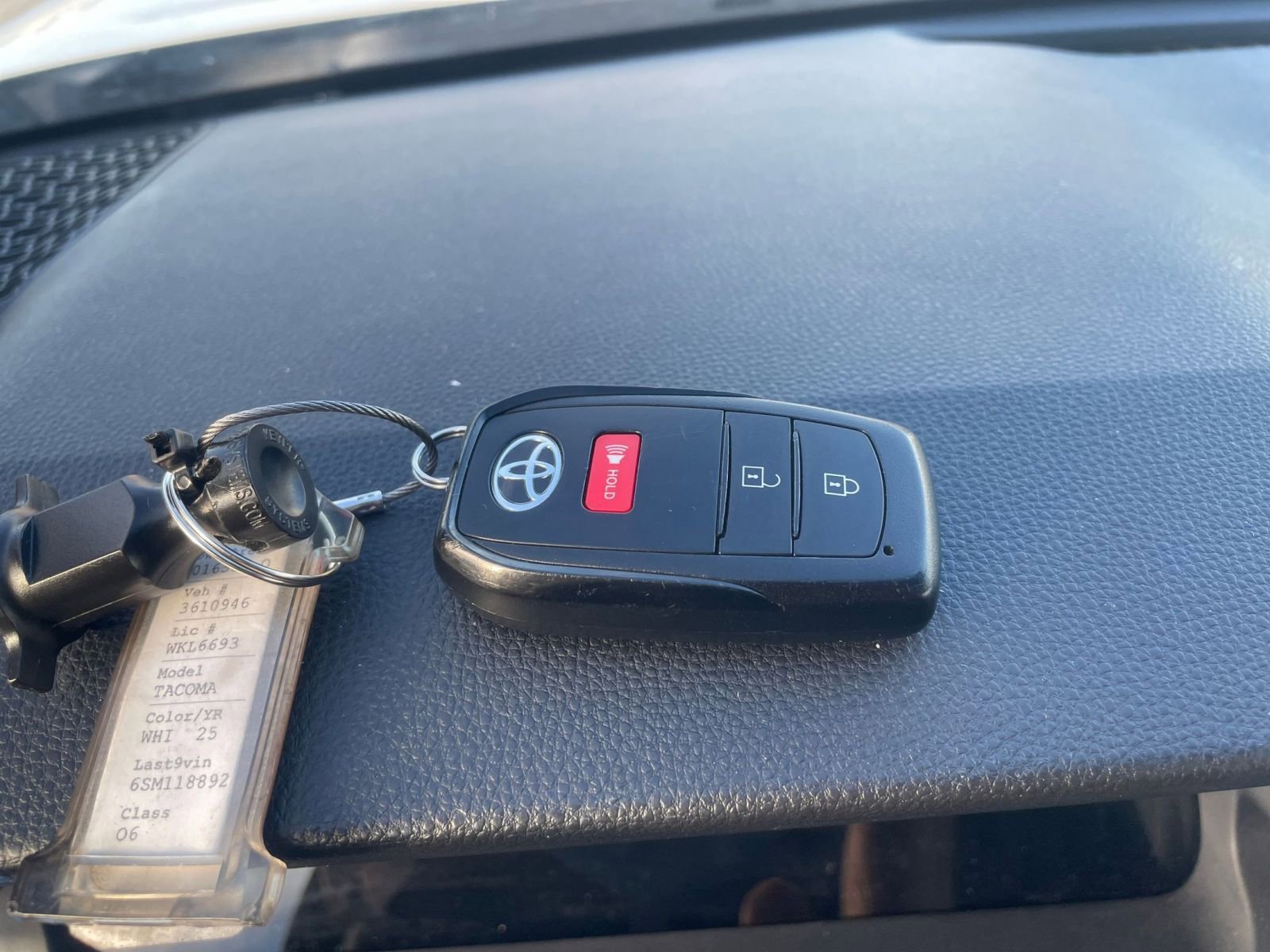 Used 2025 Toyota Tacoma TRD Off-Road image 22