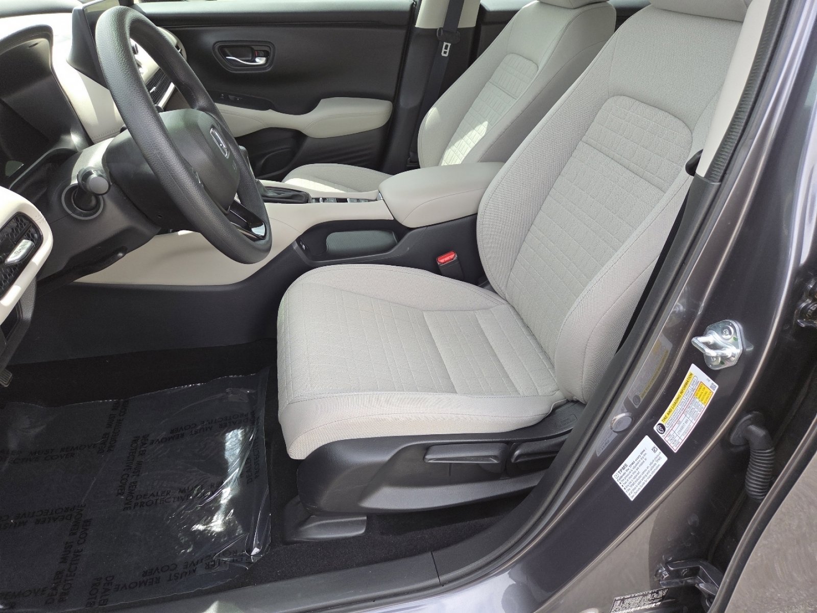Used 2023 Honda HR-V LX image 24