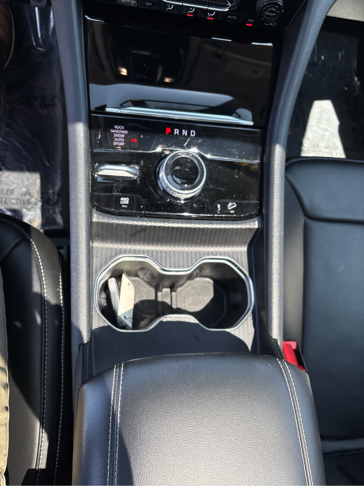 Used 2023 Jeep Grand Cherokee 30th Anniversary AWD/4WD image 32